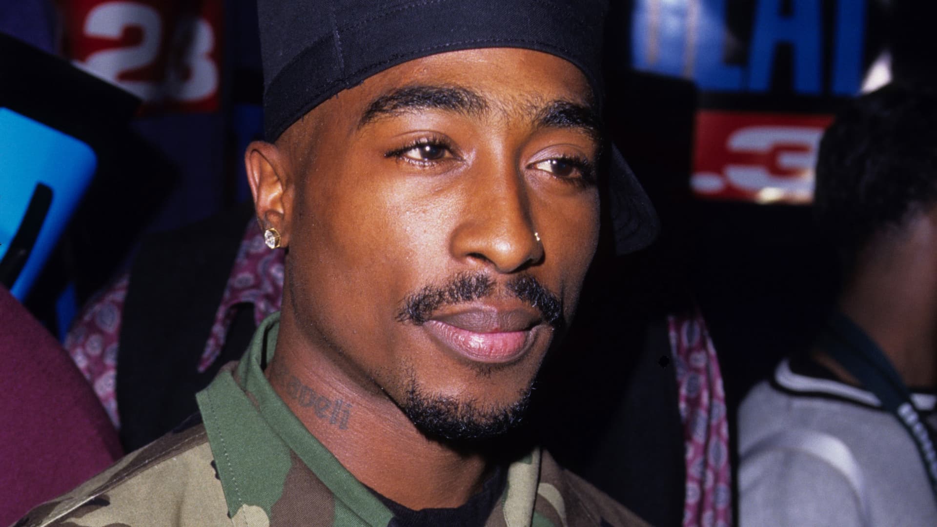 Las Vegas police serve search warrant in Tupac Shakur killing investigation