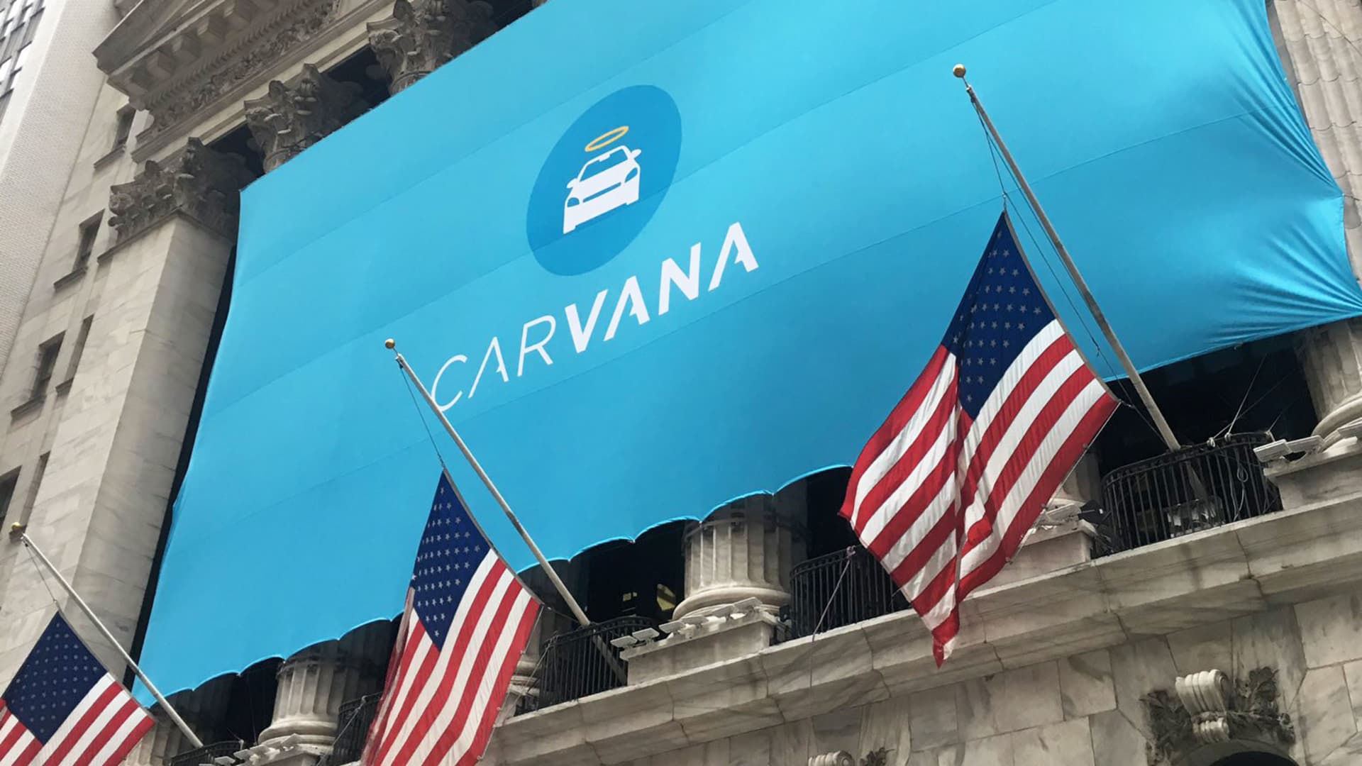 Sell Carvana as the company's current tailwinds aren't sustainable, Jefferies says