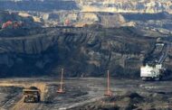 Alberta Oil Sands Must Cut Production to Hit 2030 Emissions Target, Analysts Say