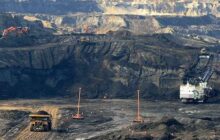 Alberta Oil Sands Must Cut Production to Hit 2030 Emissions Target, Analysts Say