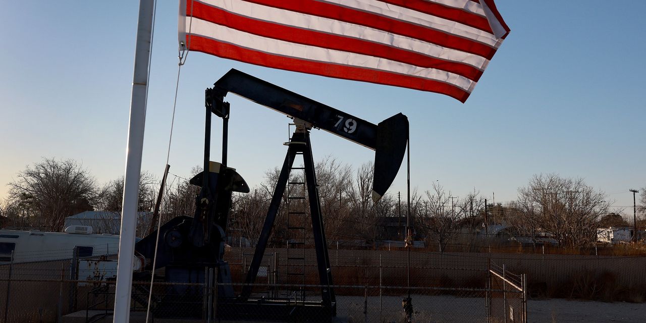 Oil prices nudge higher after first monthly gain since September