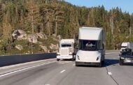 Unbelievable video shows Tesla electric semitruck go head-to-head with a diesel 18-wheeler — see who won