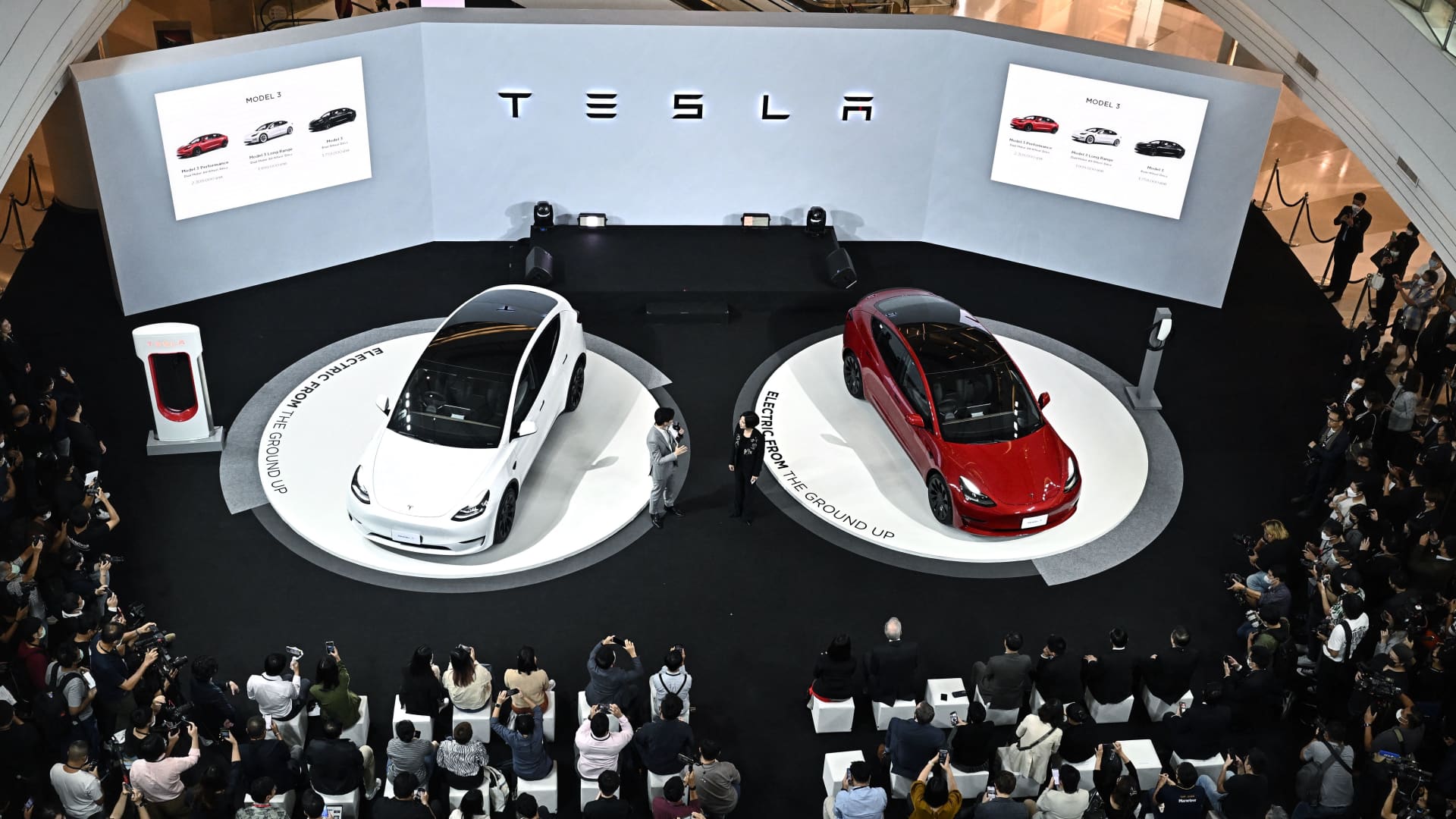 UBS loves these electric vehicle stocks — and says one offers China's 'answer to Tesla Model 3'