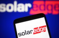 Analysts bail on solar stocks after SolarEdge warning of weak earnings