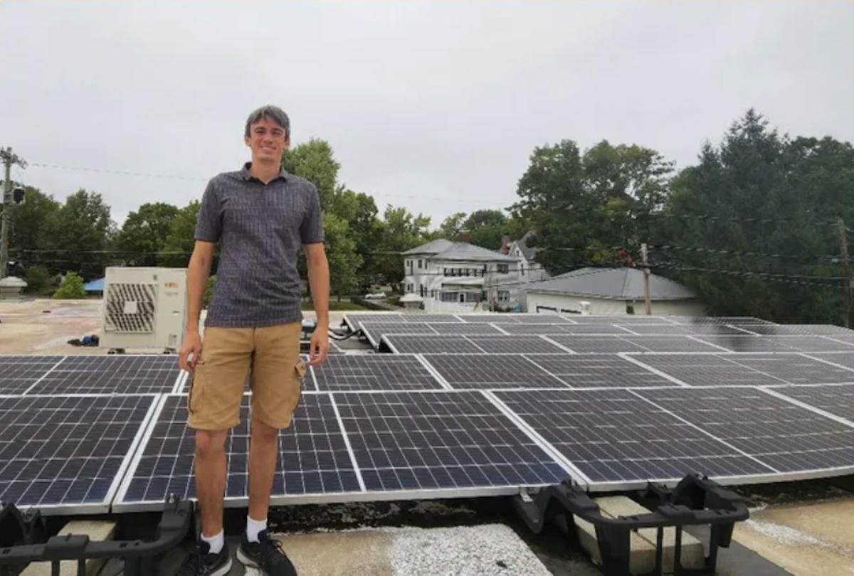 Man unable to install solar panels at home discovers clever solution that helps entire community: ‘The gift that keeps on giving’