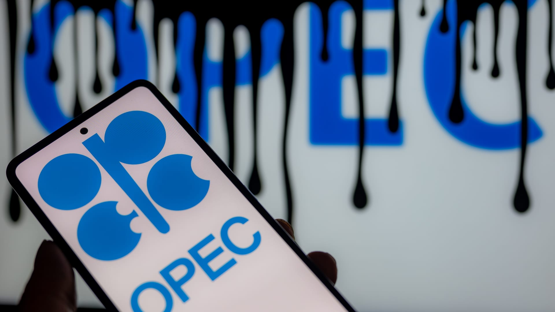 Oil group OPEC and its allies delay policy-setting meeting by four days