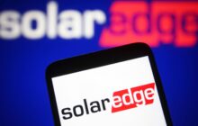 SolarEdge shares sink 24% after company offers weak Q4 guidance