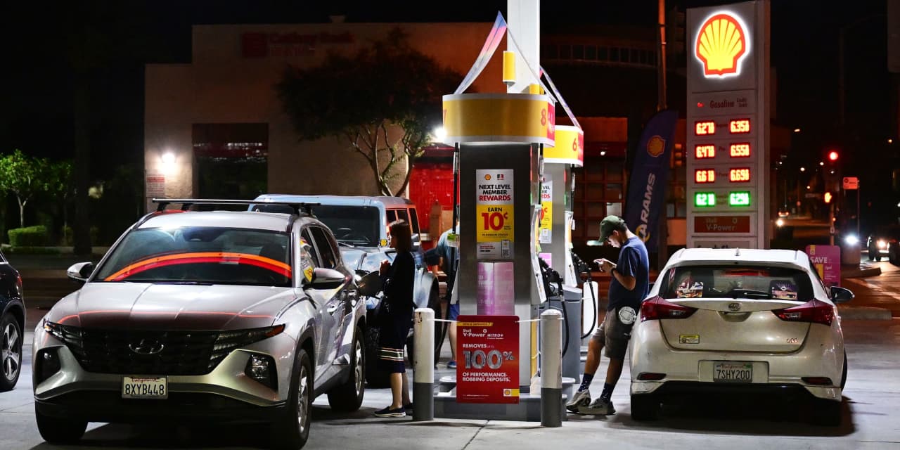 Economic Preview: Falling gasoline prices will help ease consumer inflation again in November