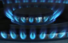 Natural-gas prices bounce 8% as Chesapeake plans production cuts