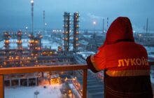 Ukraine war live updates: Oil prices rise after drone attacks on Russian refineries; Russia ready for nuclear war, Putin says