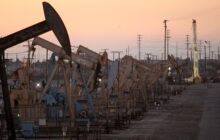 Oil prices edge lower as traders evaluate latest U.S. inflation data