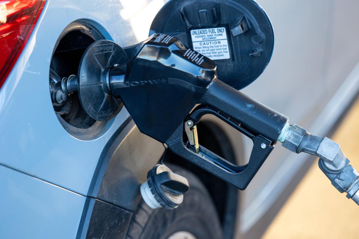 Nebraska woman used rewards card loophole for 7,000 gallons of free gas: Reports