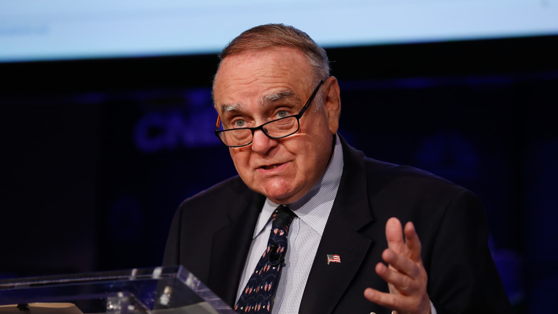Leon Cooperman says roughly 15% of his family office assets are in energy stocks