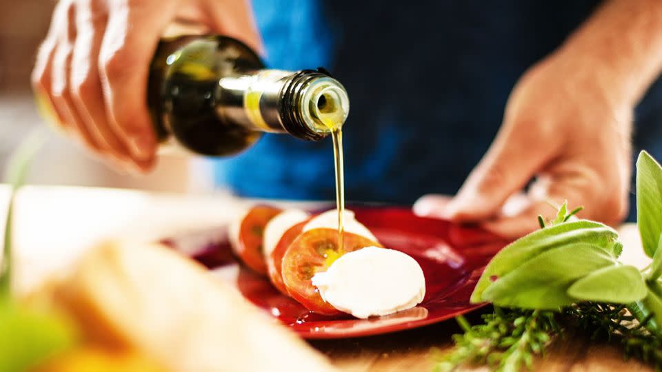 Olive oil may lower your risk of death from dementia, study finds