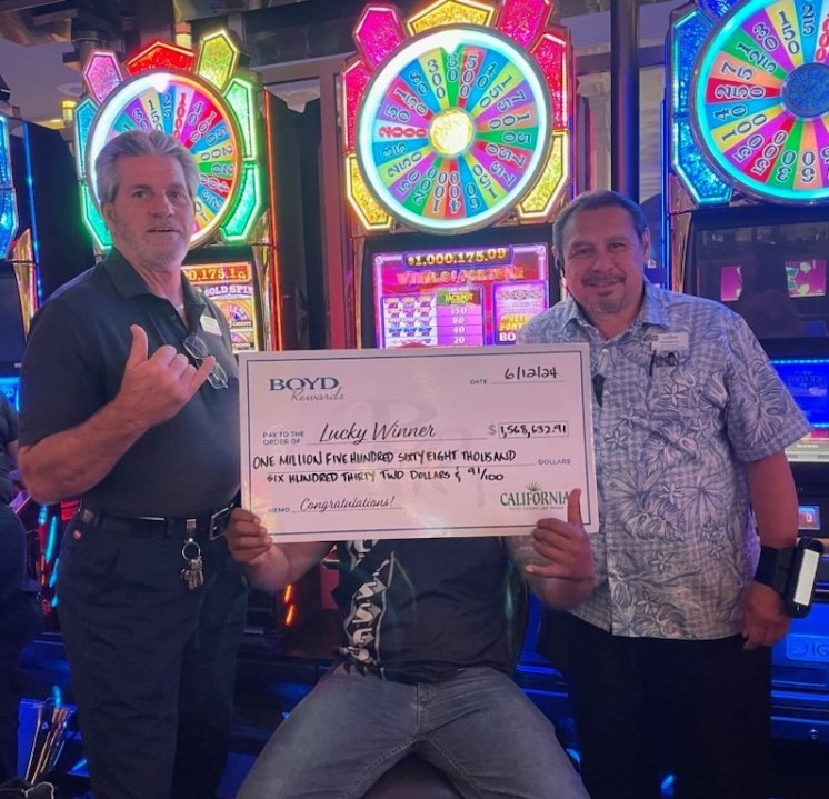 Hawaiian visitor hits $1.5M jackpot at Las Vegas casino