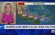 U.S. oil prices fall for third straight day as oil infrastructure recovers from Tropical Storm Beryl