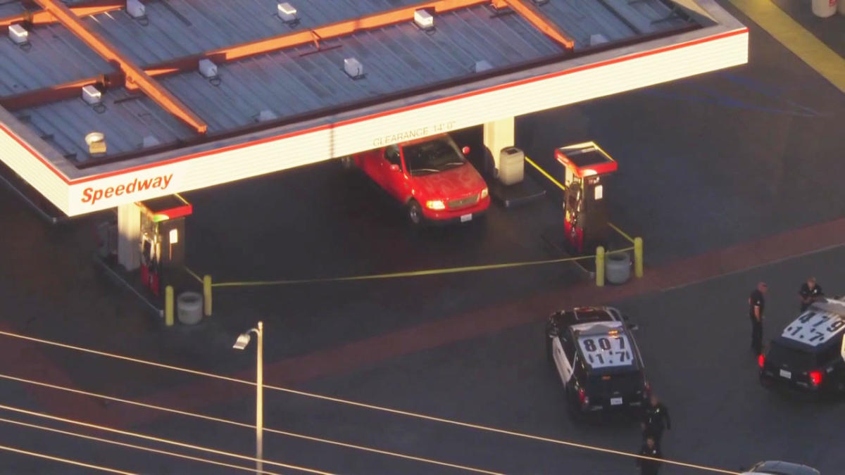 Man pumping gas at SoCal station shot in head in unprovoked attack