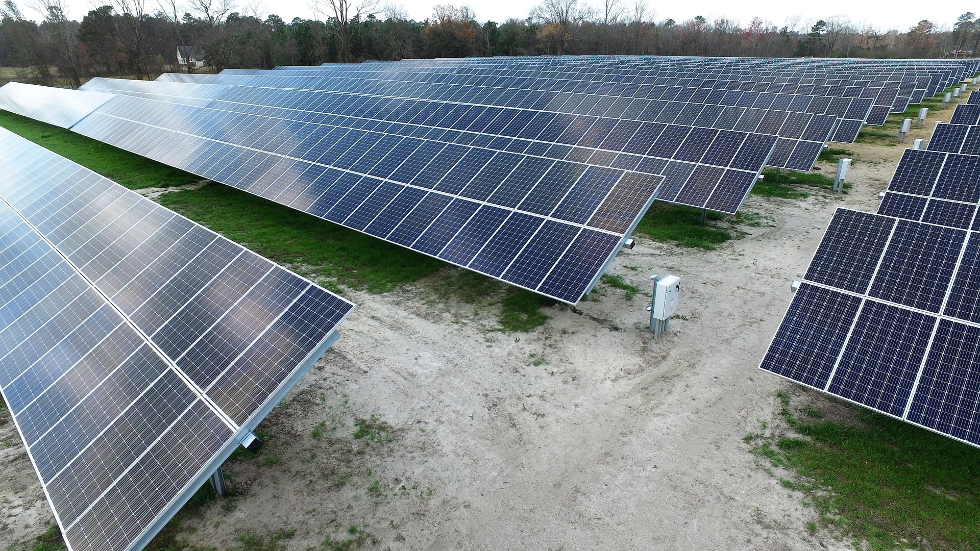 N.C. regulators approve controversial Duke Energy plan that lets large customers chip in for solar projects