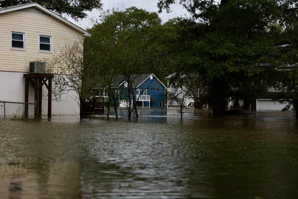 Duke Energy says it will move Helene rainwater from NC to SC, causing shoreline flooding