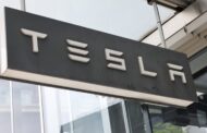 JPMorgan says fade the Tesla pop, earnings boost 'unsustainable'