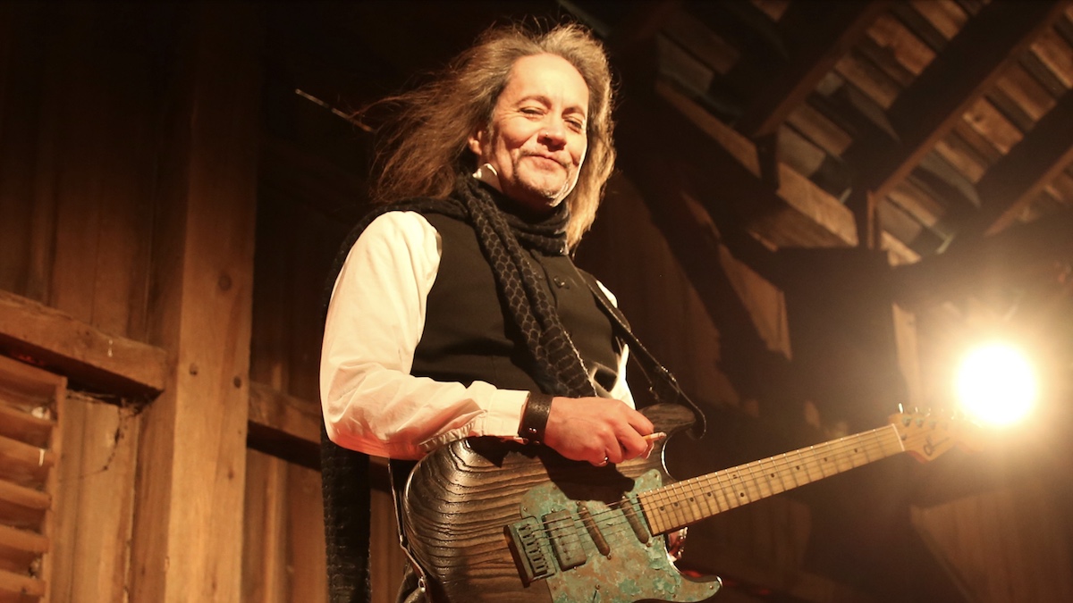 Former Ozzy Osbourne Guitarist Jake E. Lee Shot Multiple Times in Las Vegas