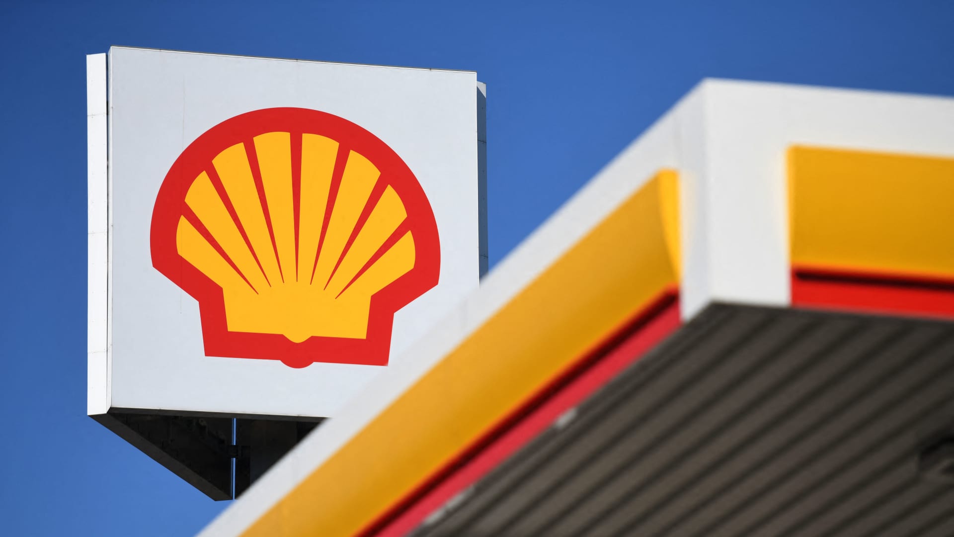 Oil giant Shell wins appeal against landmark Dutch climate ruling to slash emissions