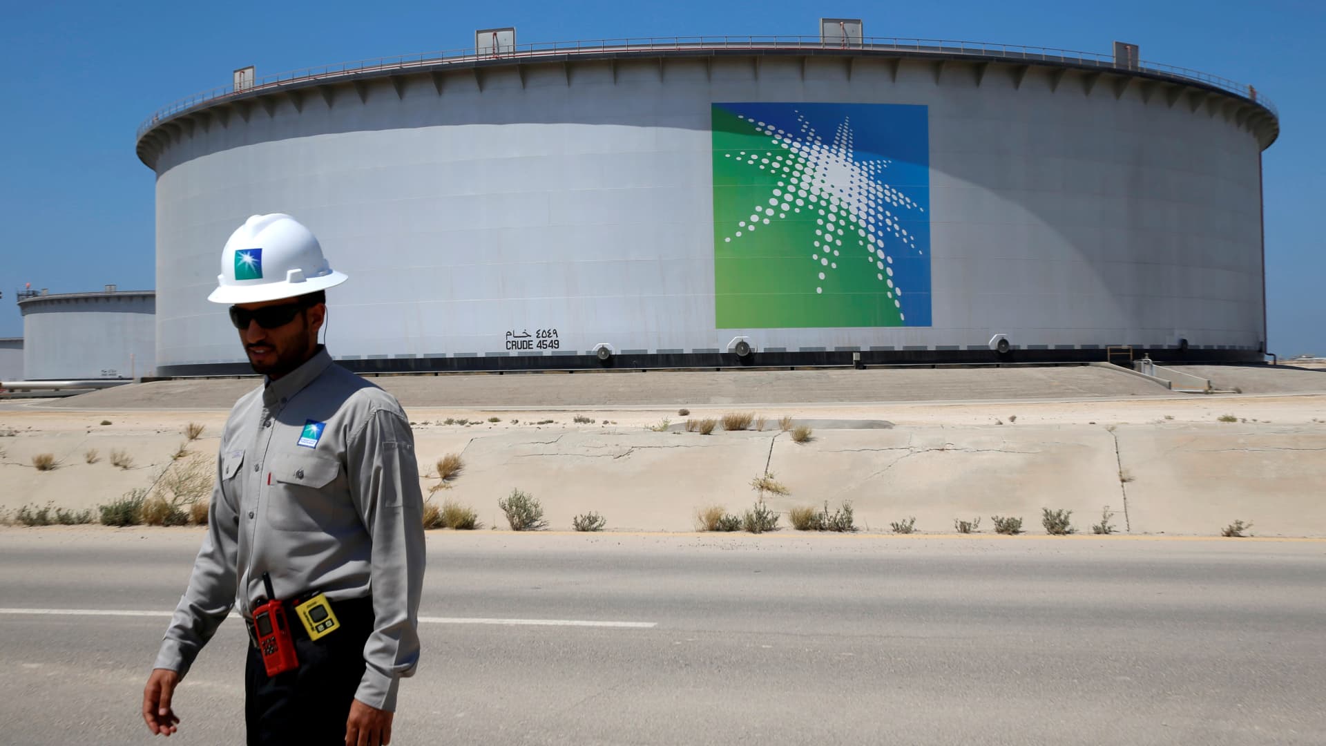 Oil giant Saudi Aramco posts 15% drop in third-quarter profit but maintains dividend