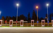 Tesla makes industry-changing modification to its electric vehicle charging policy: 'A huge win'