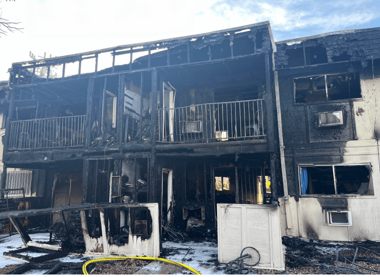 Condominium fire in south Las Vegas valley damages 10 units, leaves 2 cats dead