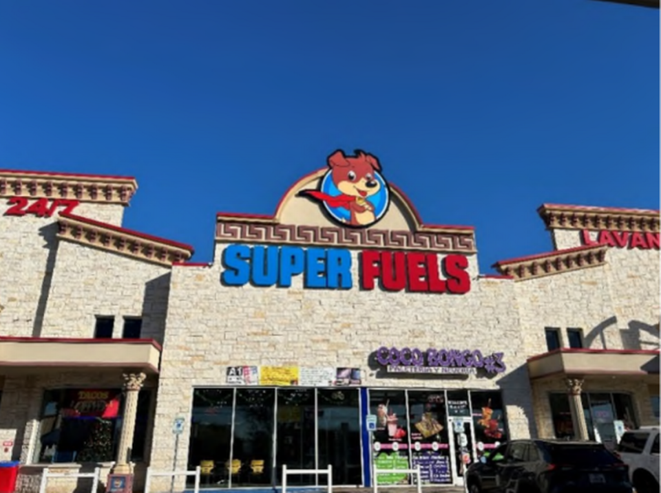 Buc-ee’s suing North Texas gas station chain over logo dispute: lawsuit