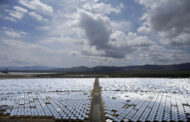 11 years after a celebrated opening, massive solar plant faces a bleak future in the Mojave Desert