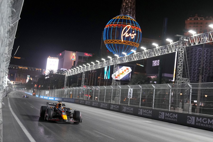 New start times for Las Vegas F1 race causes concern among business owners