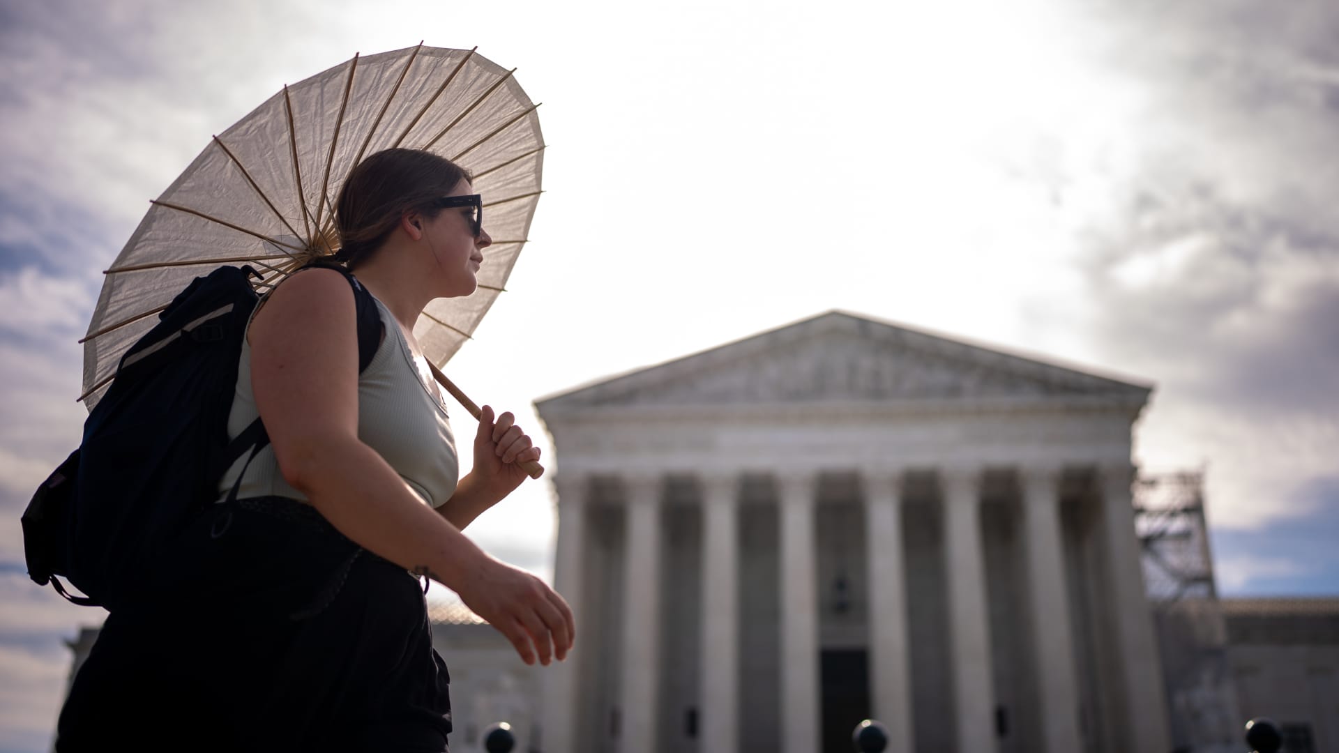 Supreme Court nixes challenge to state climate suits against oil firms