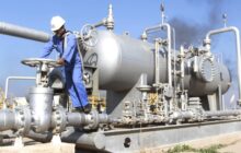 Iraq signs deal with Exxon to help develop large oilfield