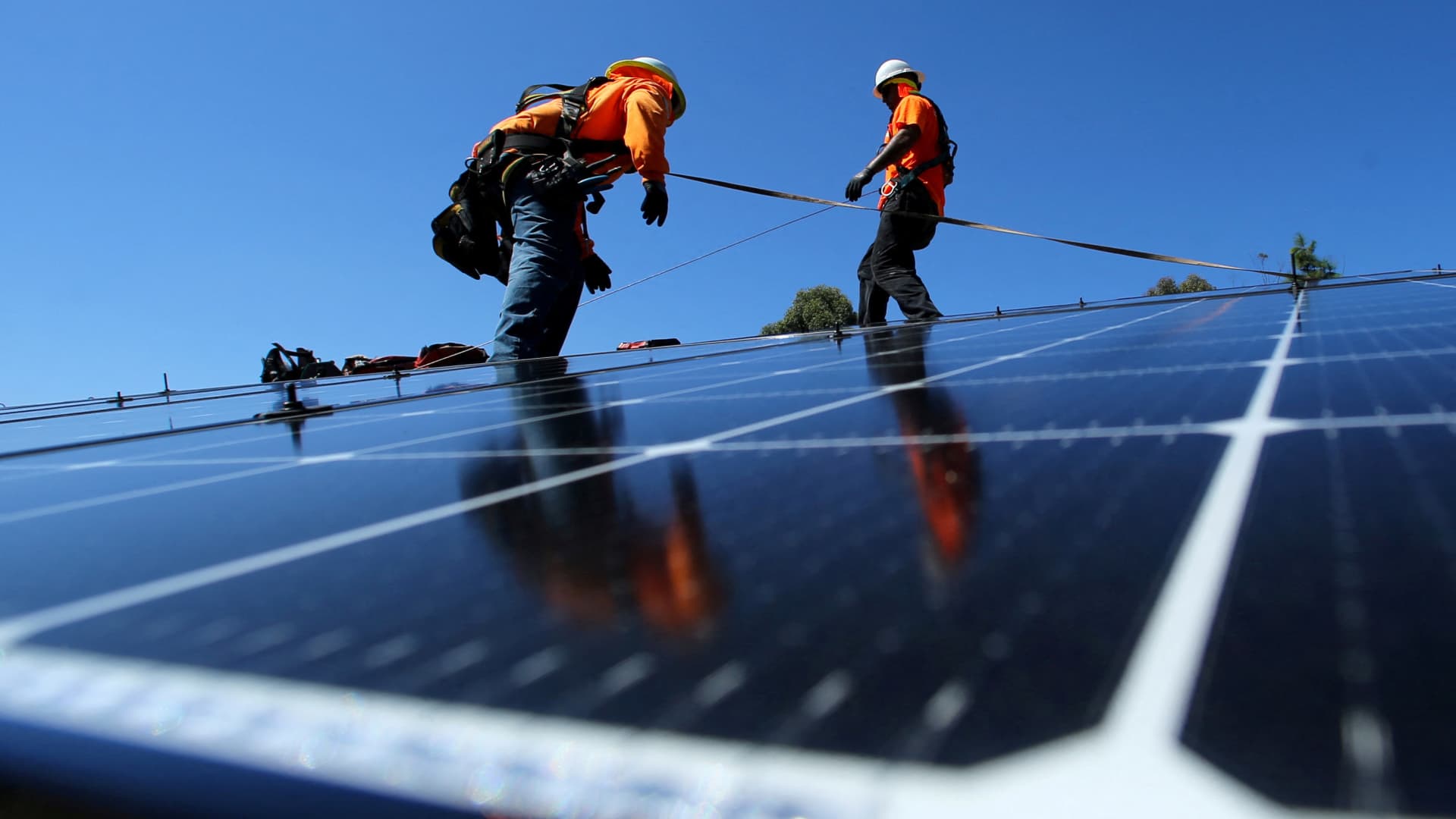 Citi upgrades 2 solar stocks as sector defies Trump’s anti-renewable policies because of AI power demand