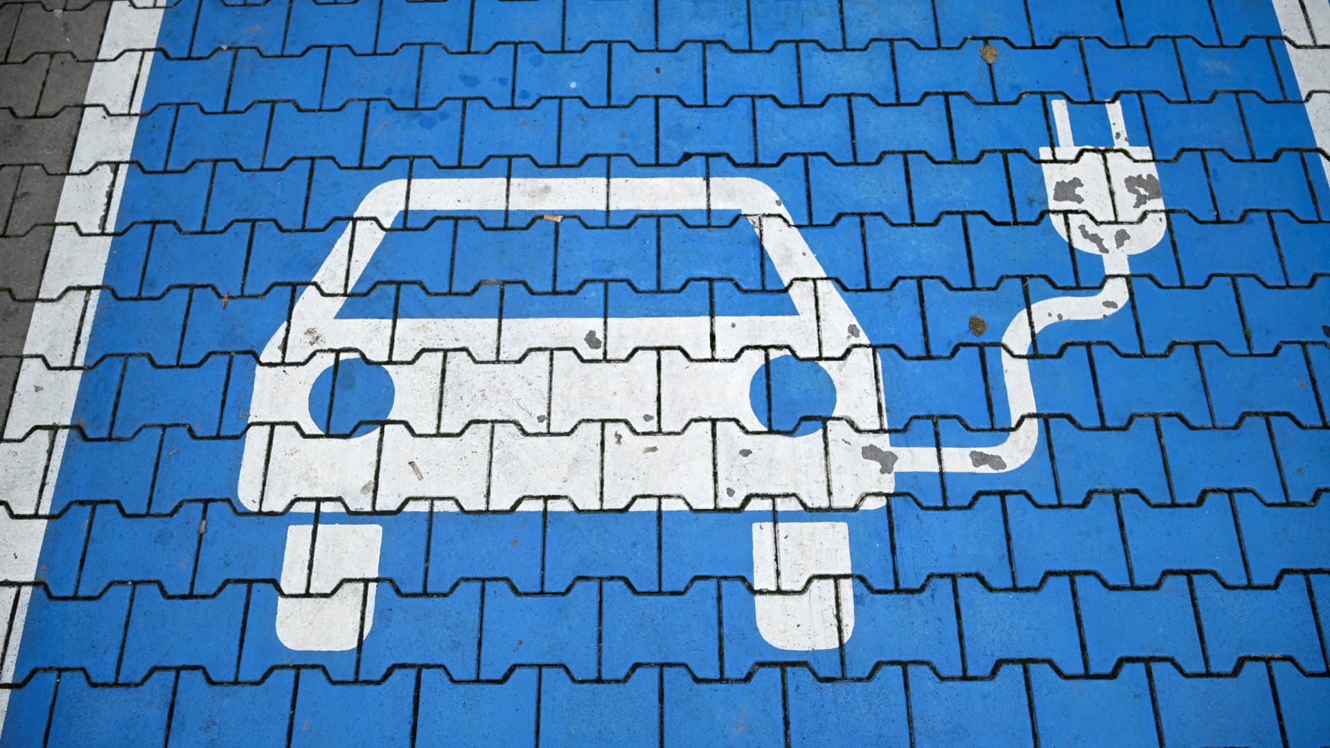 Why EVs lose value faster than gas cars and why that could be changing