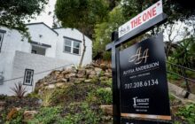 Homebuyers make a last gasp effort before the holidays, but interest rates offer little incentive