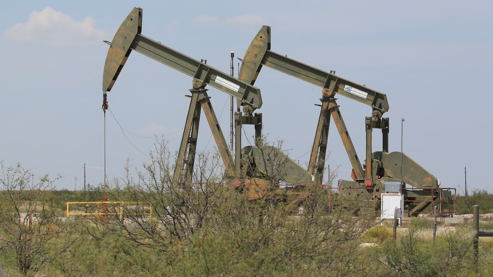 There's a big move higher brewing in the energy sector, according to the charts