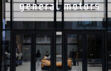 General Motors is set to report earnings before the bell. Here's what Wall Street expects amid major electric vehicle write-downs