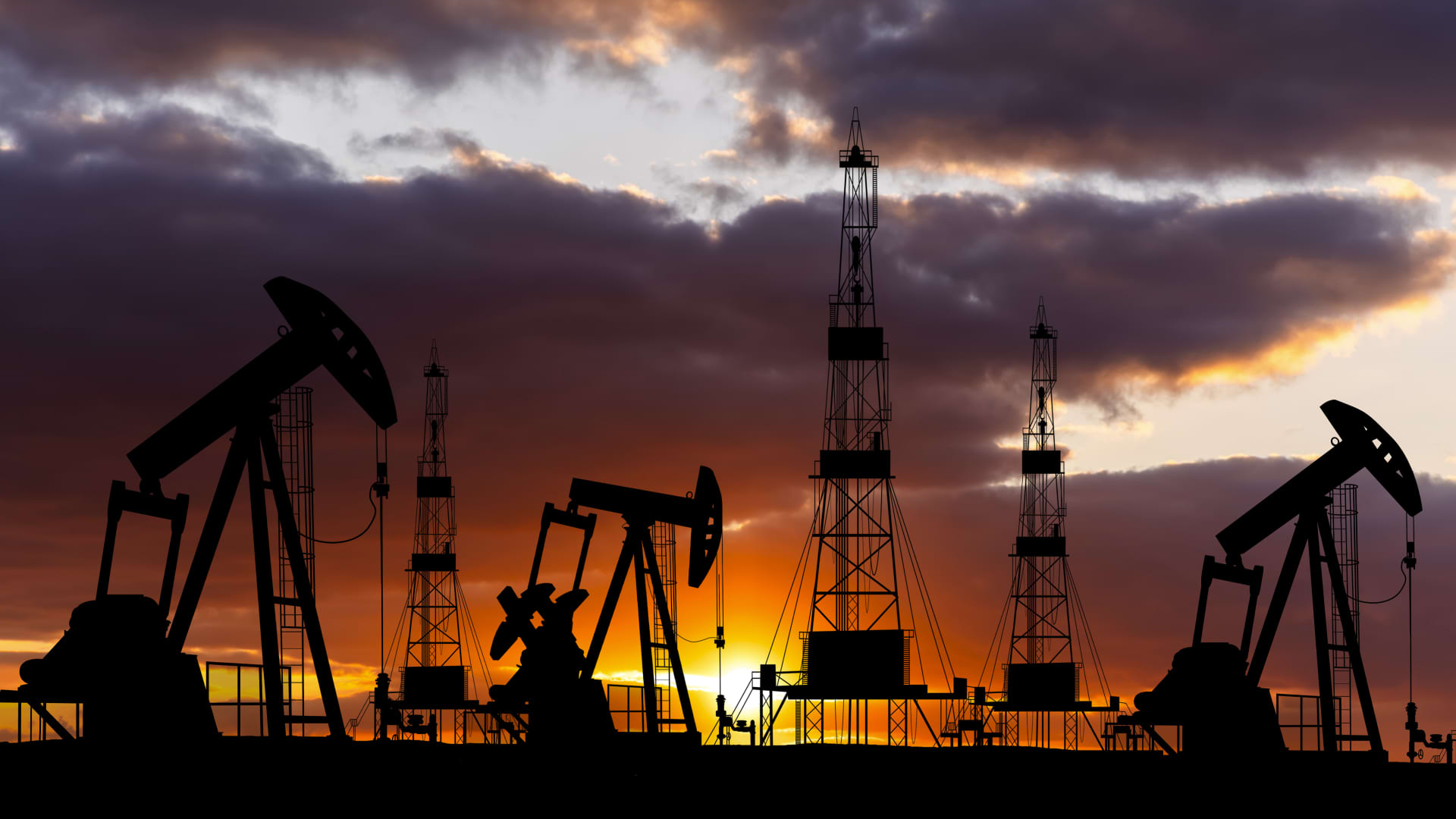 Oil slides over 6% as Trump signals Iran talks, easing supply shock fears