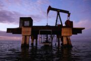 U.S. issues license facilitating oil, gas exploration and production in Venezuela