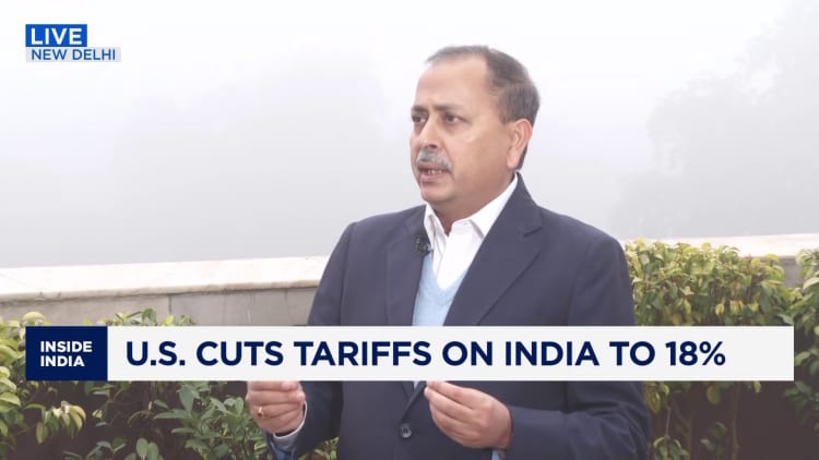 Trump says India won't buy Russian oil anymore. Moscow insists India hasn't said that