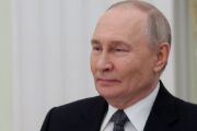 Putin tells FSB to better protect energy sector, warns foes against pushing Moscow too far