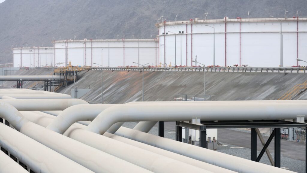 The two oil pipelines helping Saudi Arabia and UAE bypass the Strait of ...