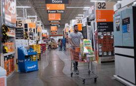 Jim Cramer says look to buy these types of stocks if the oil rally breaks