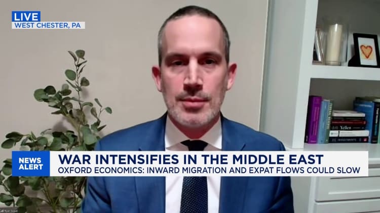 Iran war live updates: Israeli forces launch fresh attacks; Bessent says oil trade in the Gulf will get U.S. support