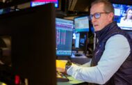 Oil was last above $100 back in 2022. These were the best and worst stocks to own during that stretch