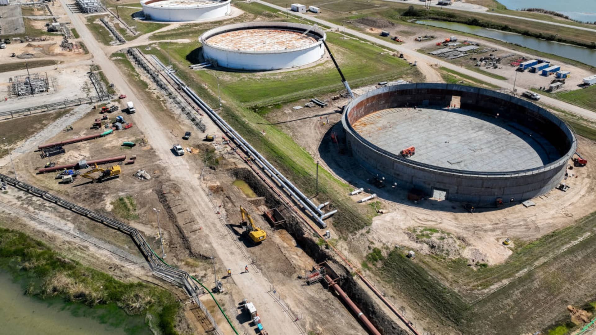 IEA agrees to release record 400 million barrels of oil to address Iran war supply disruption