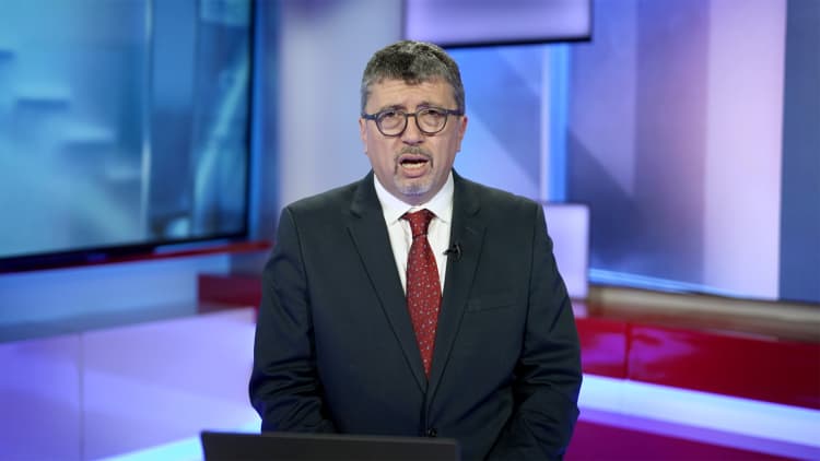 Why $4 a gallon gas prices won’t trigger Fed interest rate hikes — and could lead to cuts