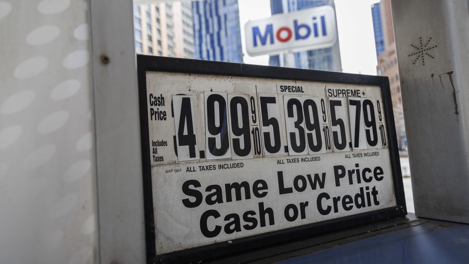 DCCC launches geotargeted digital ad campaign hitting GOP for gas prices